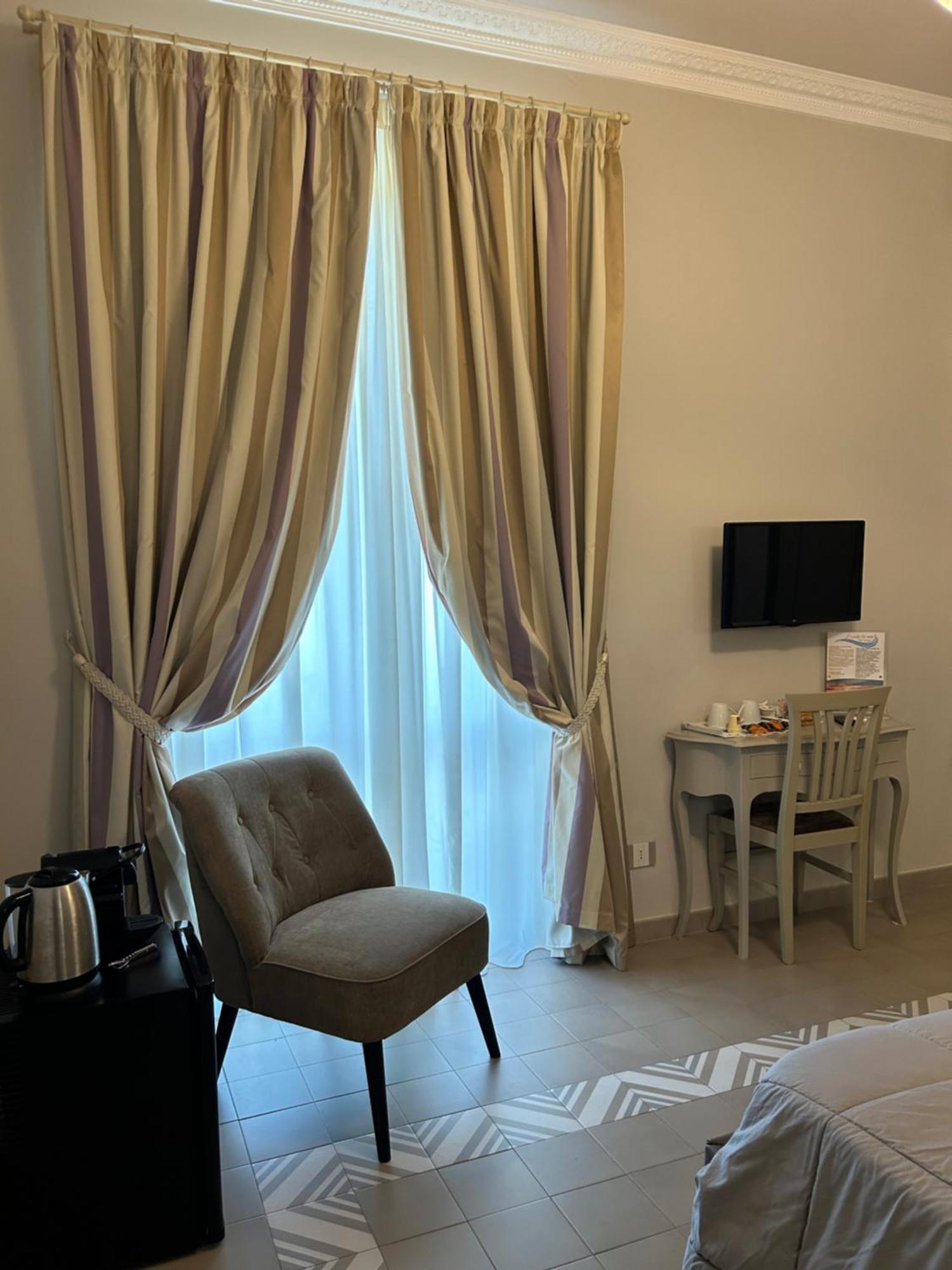 Dimora Le Pietre Del Mare Hotel Pizzo  Eksteriør billede