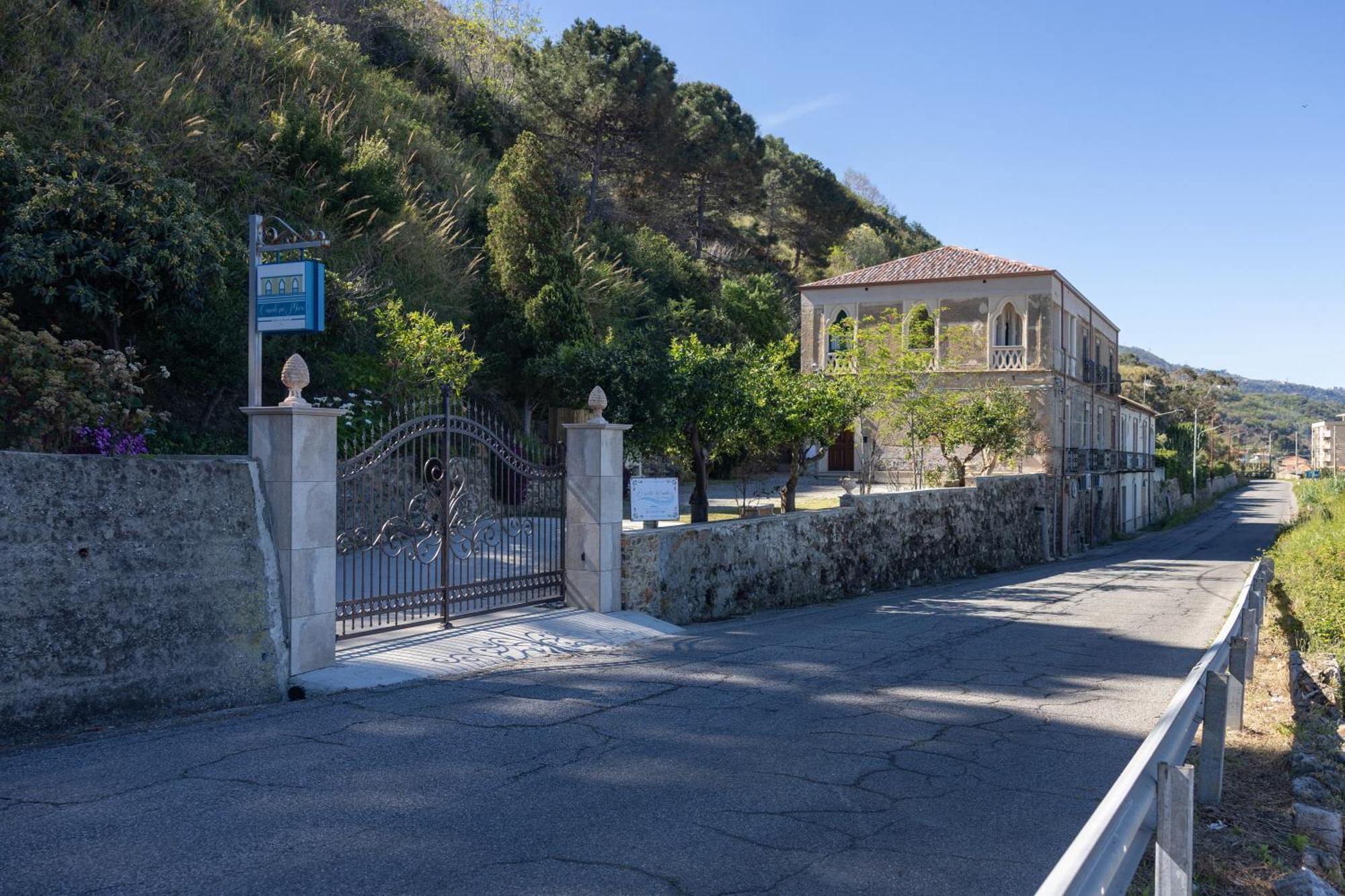 Dimora Le Pietre Del Mare Hotel Pizzo  Eksteriør billede